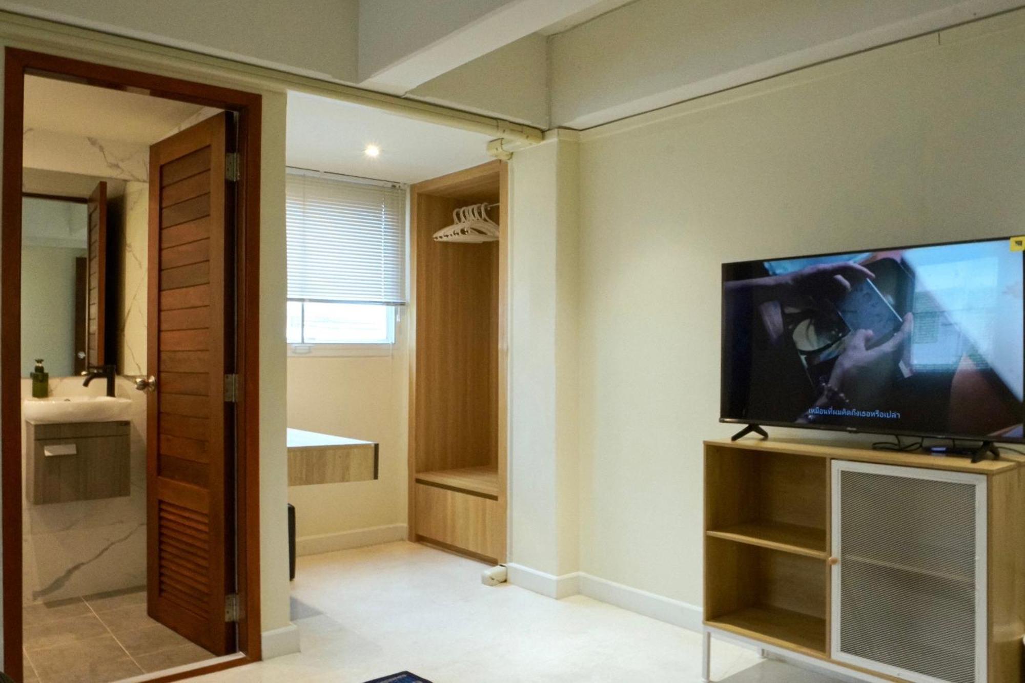 Suneta Hostel Chiangmai Csiangmaj Kültér fotó